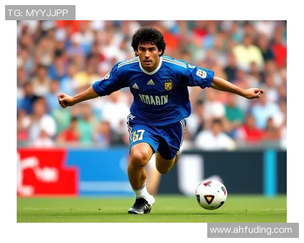 足球明星杨克乐的传奇人生与绿茵场上的辉煌成就分享