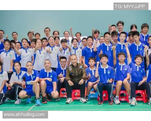 深圳拜仁足球学校培养未来足球明星助力青少年成长与发展 深圳拜仁足球学校培养未来足球明星助力青少年成长与发展