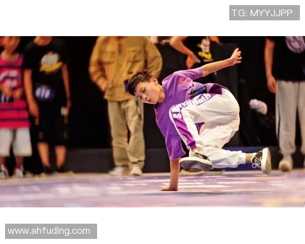 杭州街舞队在极限运动联赛中以53分稳居积分榜首位